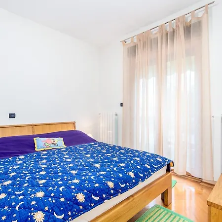 Apartment Lux