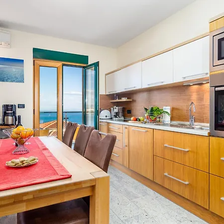 Lux Apartment