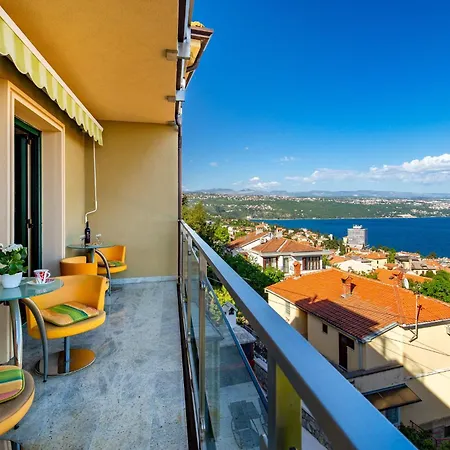 Apartment Lux *
